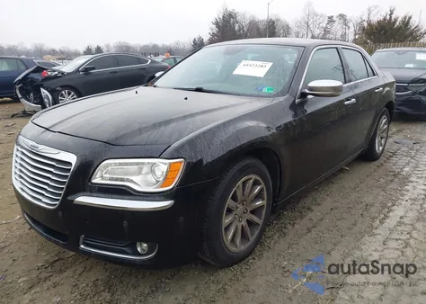 2014 Chrysler 300C z USA, uszkodzony, nr VIN 2C3CCAEG7EH376248